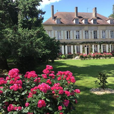 Chateau De Longeville Deux-Chaises Exterior photo